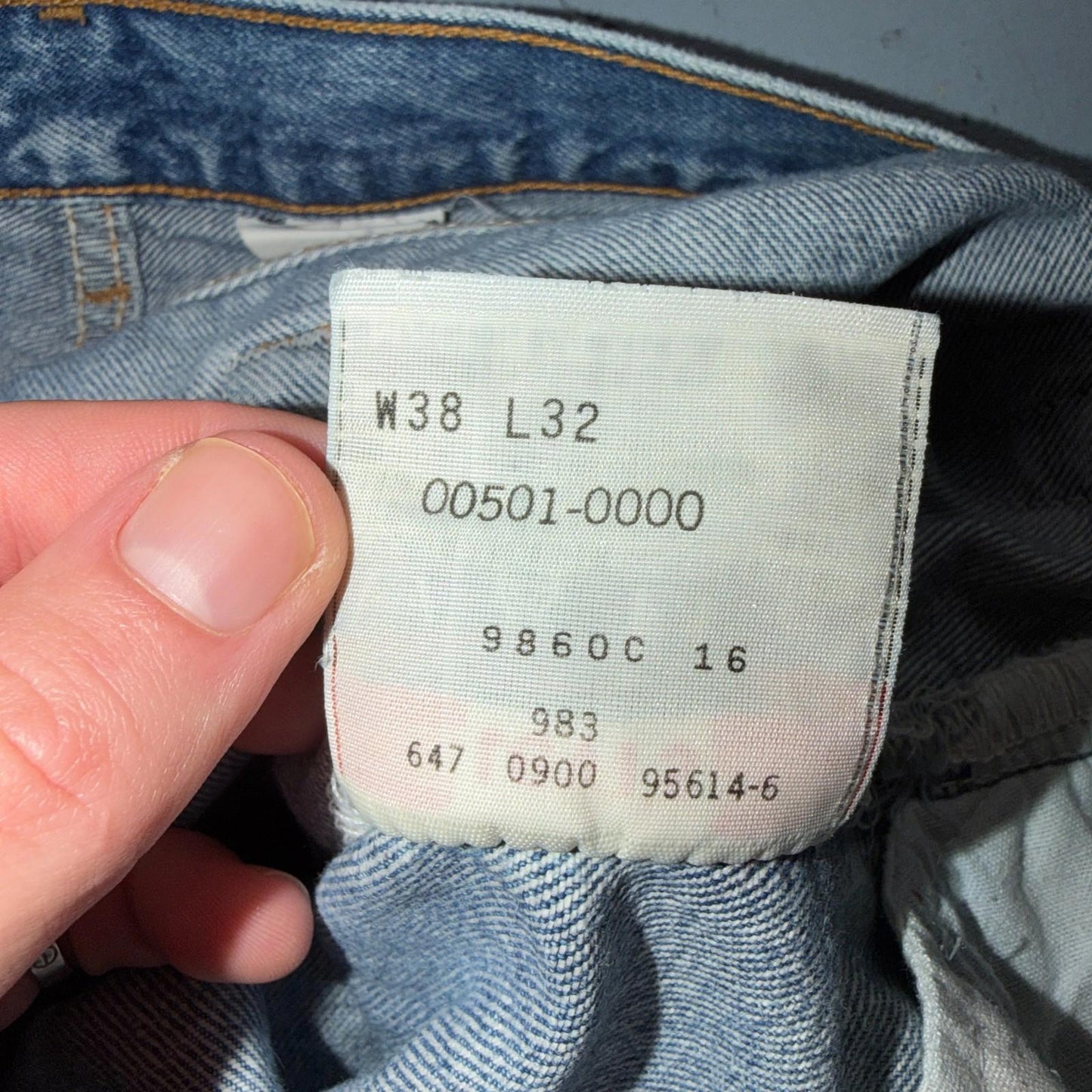 Levis 501 Vintage 90s Y2K XX Straight Leg Jeans Blue Light Wash 38x32 Act 35x28