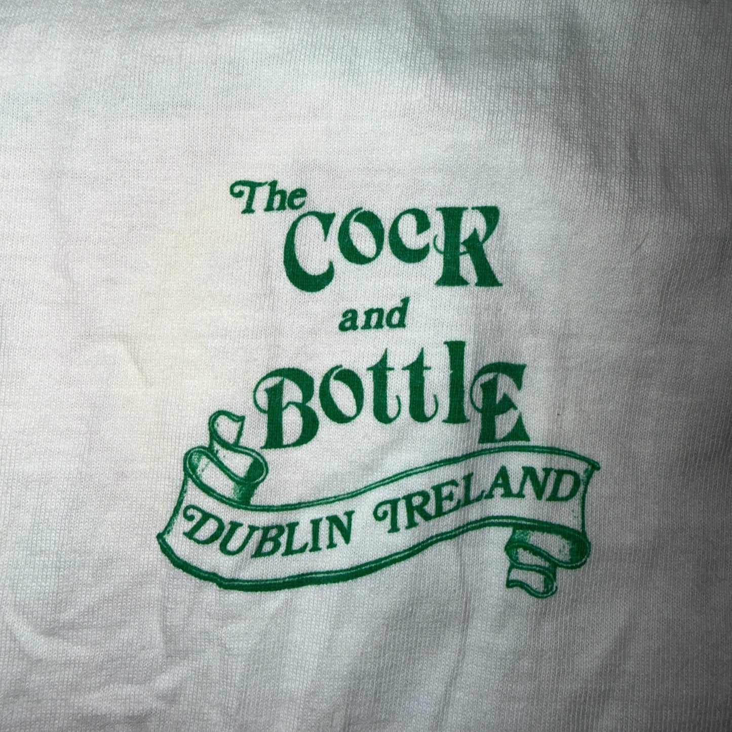VTG Oneita 90s The Cock And Bottle Dublin Ireland Pub T Shirt Rooster Beer Tee