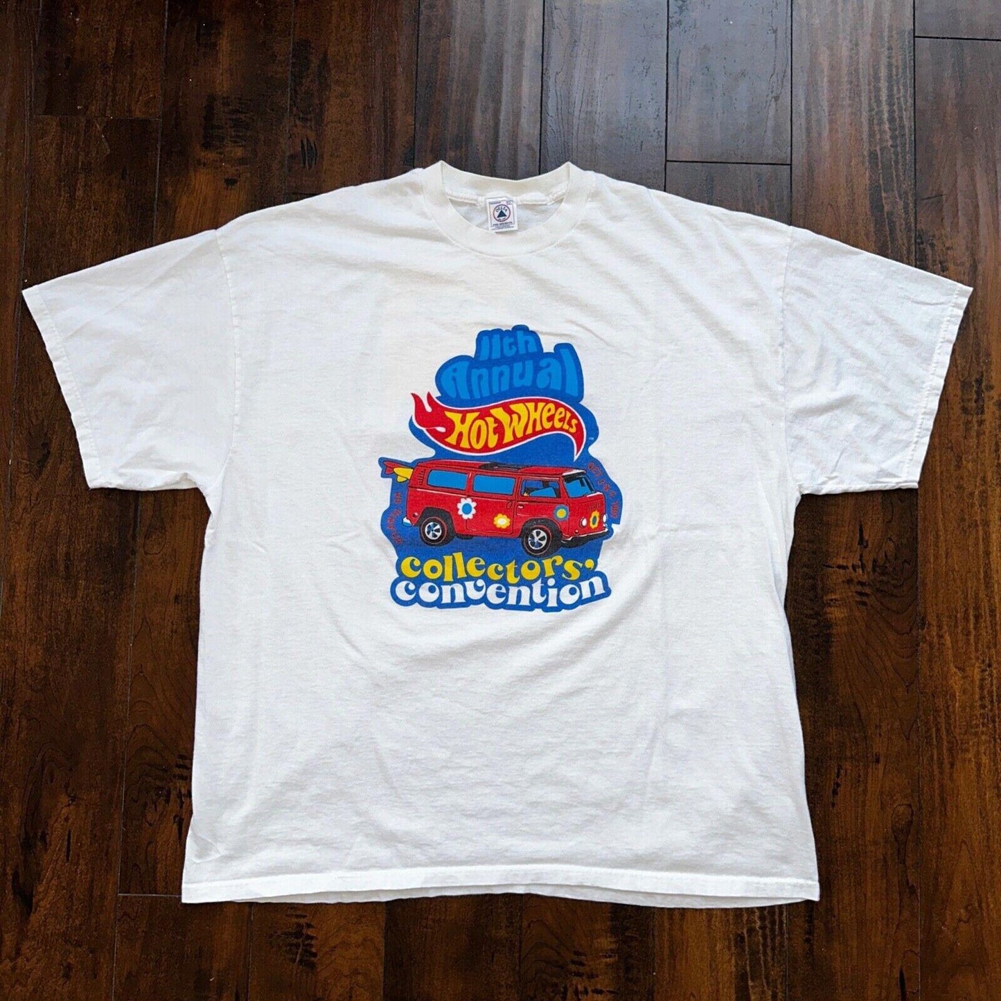 Hot Wheels RARE Beach Van Cruiser Vintage T Shirt Collectors Convention 90s