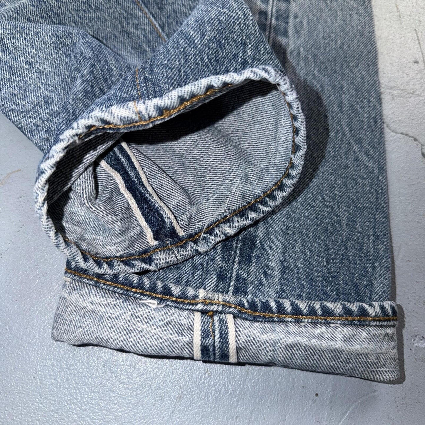 Levis 501 Vintage 80s Redline Selvedge USA XX Jeans Light Wash 31x27 Skinny