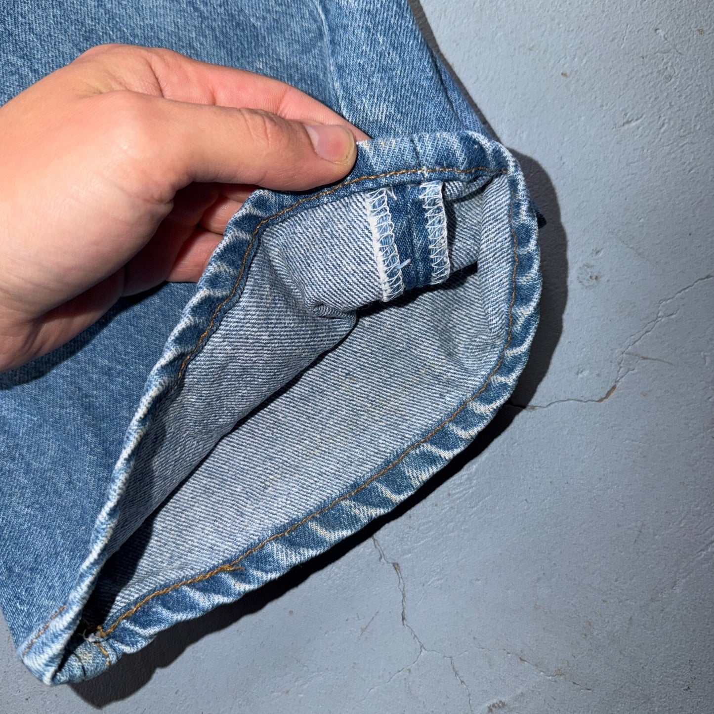 Levis 501 Vintage 80s USA XX Straight Leg Jeans Blue Light Wash 40x33 Act 38x29