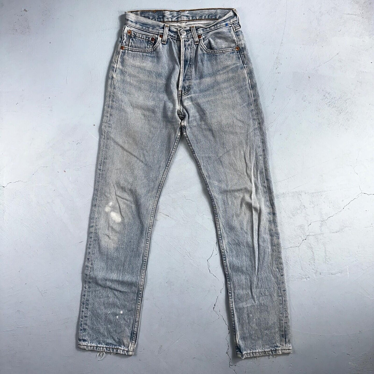 Levis 501 Vintage Y2K Europe Straight Leg Jeans 27x32 90s Light Wash Act 24x30
