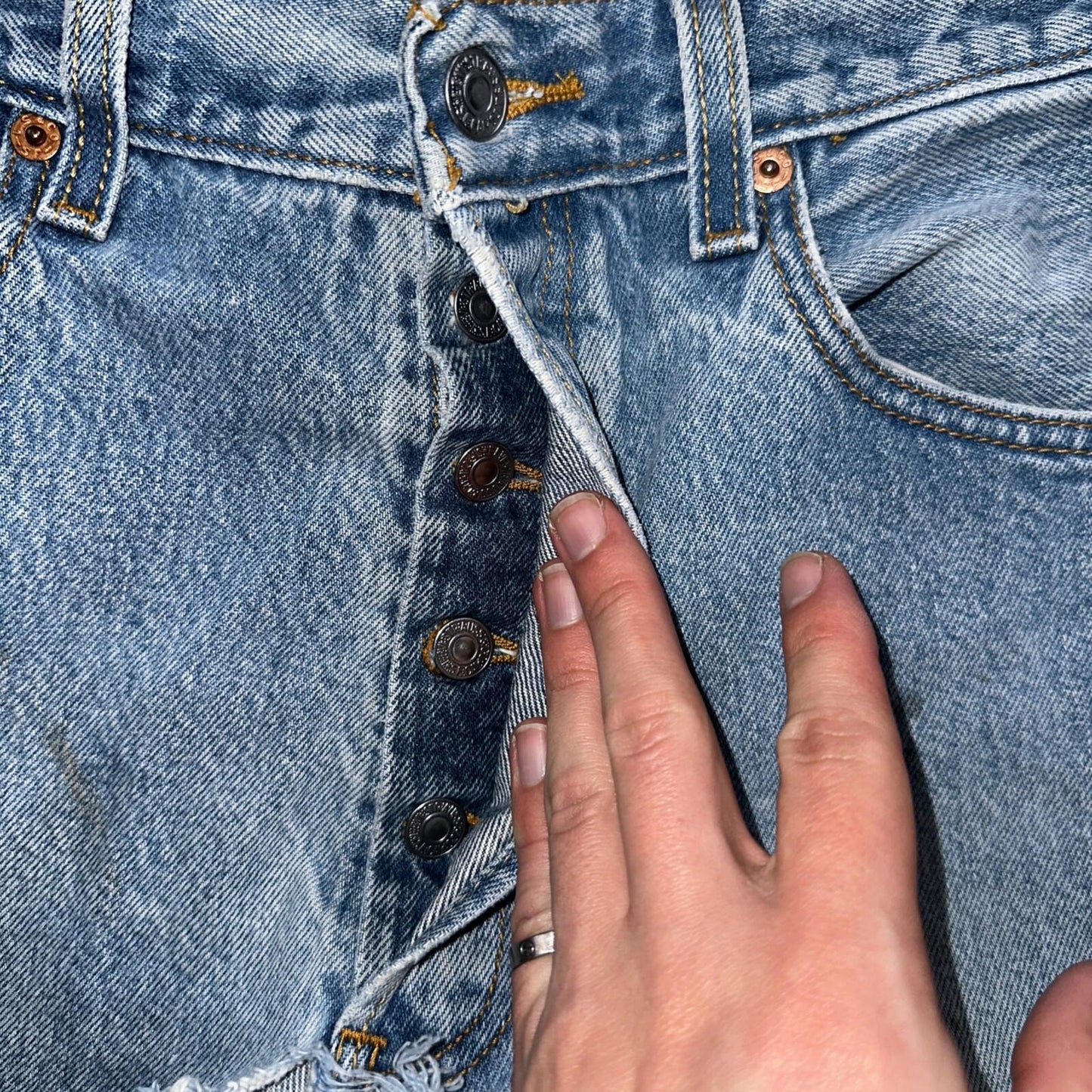 Levis 501 Vintage Y2K XX Straight Leg Jeans 33x36 Light Wash 2000s Act 31x32