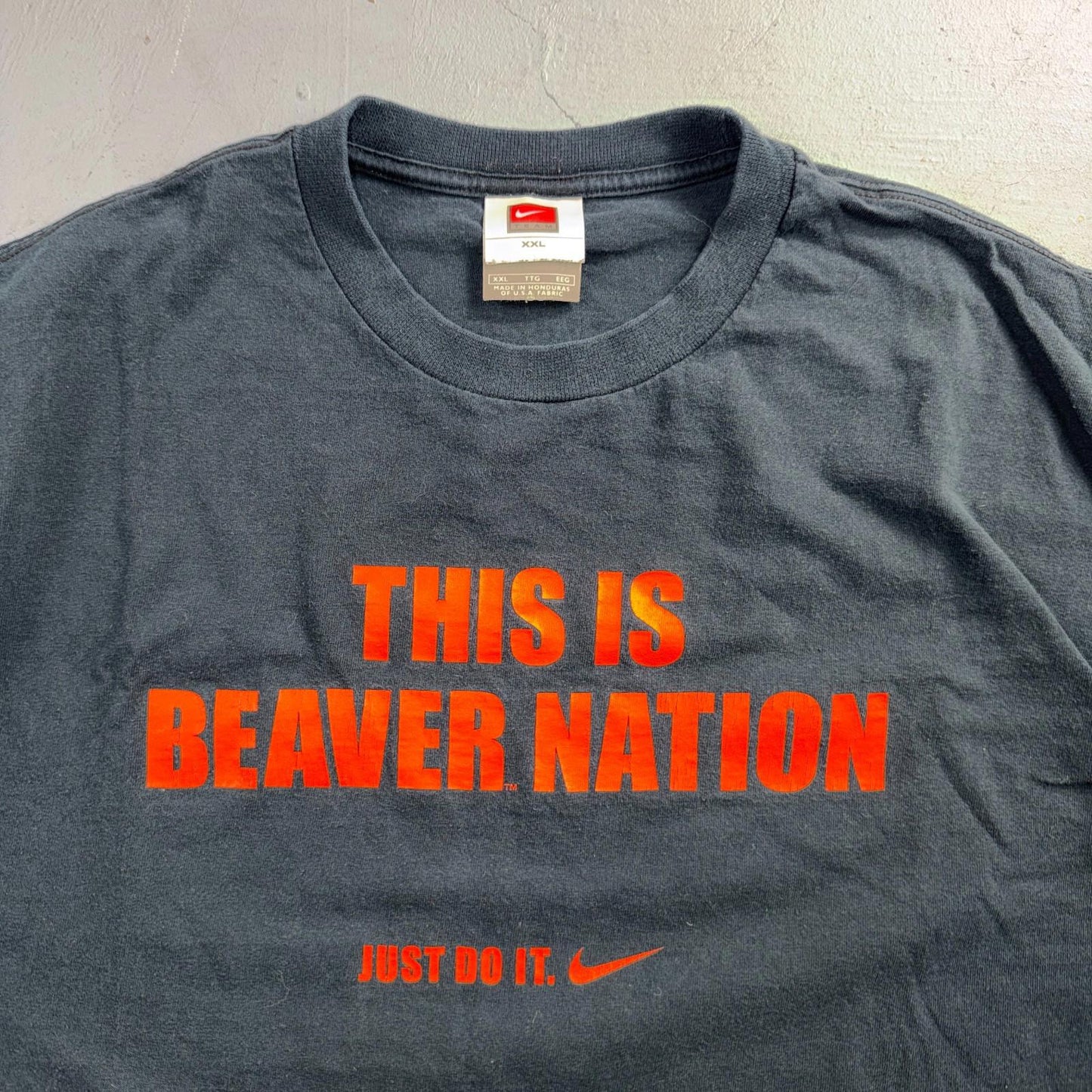 Nike Beavers Vintage T Shirt Black Center Swoosh Black 2XL Oregon College