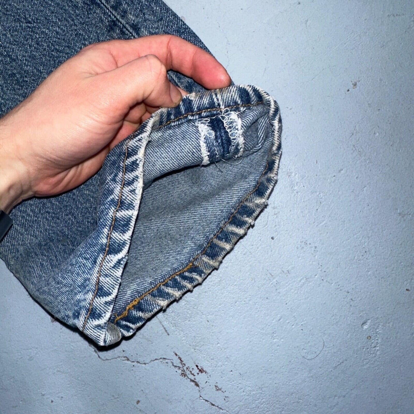 Levis 501 Vintage 90s USA XX Straight Leg Jeans Blue Med Wash 33x32 Act 32x30