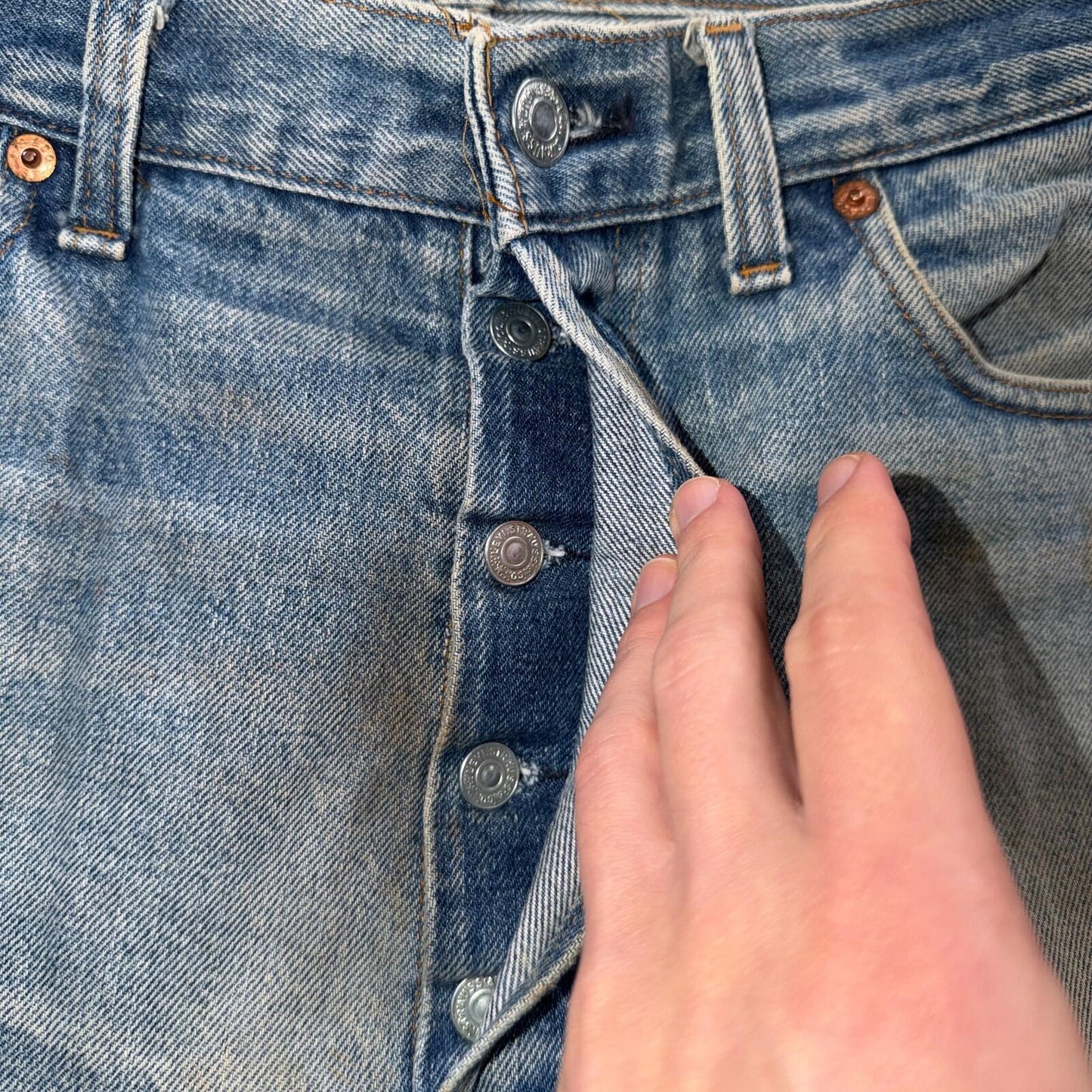 Levis 501 Vintage 80s Redline Selvedge USA XX Jeans Light Wash 36x34 Act 33x30