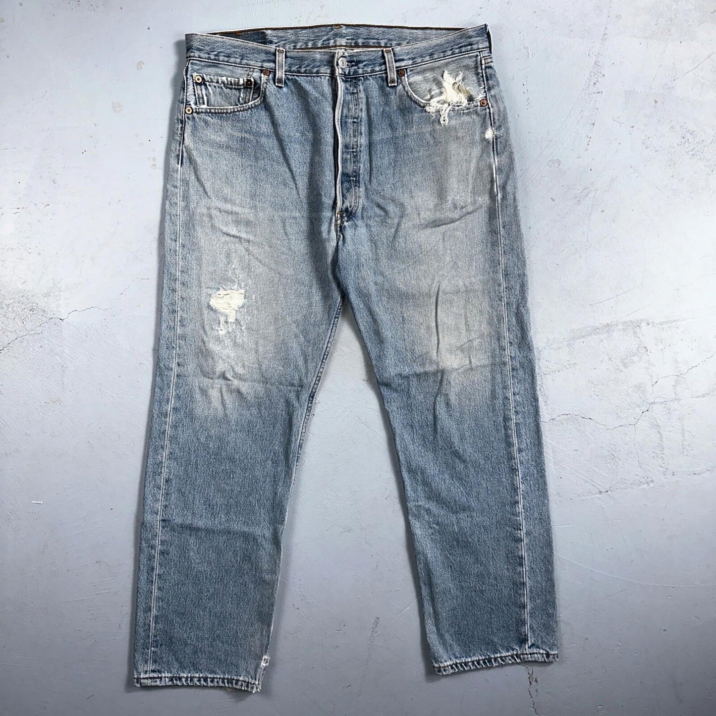 Levis 501 Vintage 90s XX Straight Leg Mexico Jeans 36x29 Light Wash Act 35x28