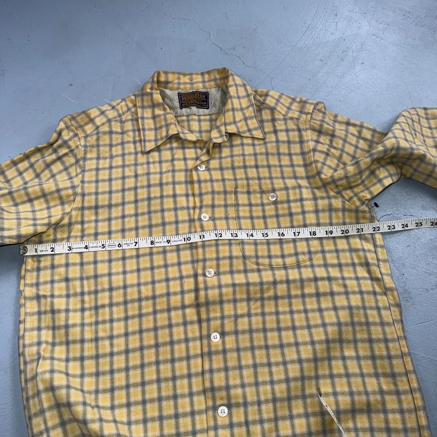 Pendleton VTG 1960s Loop Collar Board Shirt Wool Plaid Flannel Shirt Checker