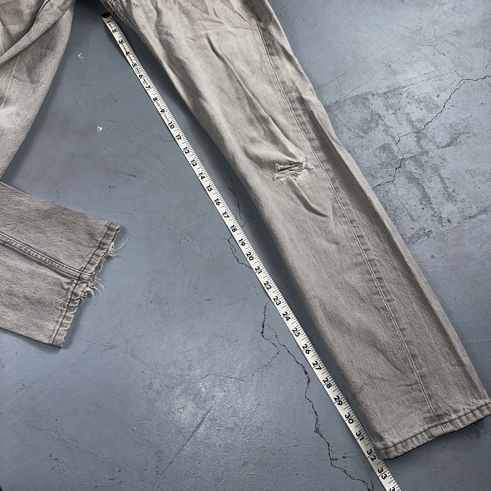 Levis 501 Vintage 80s USA XX Straight Leg Jeans Gray Light Wash 28x34 Act 27x32